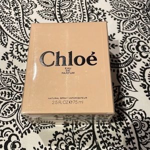 Chloe (new) by Chloe 2.5 oz Eau De Parfum Spray for Women New